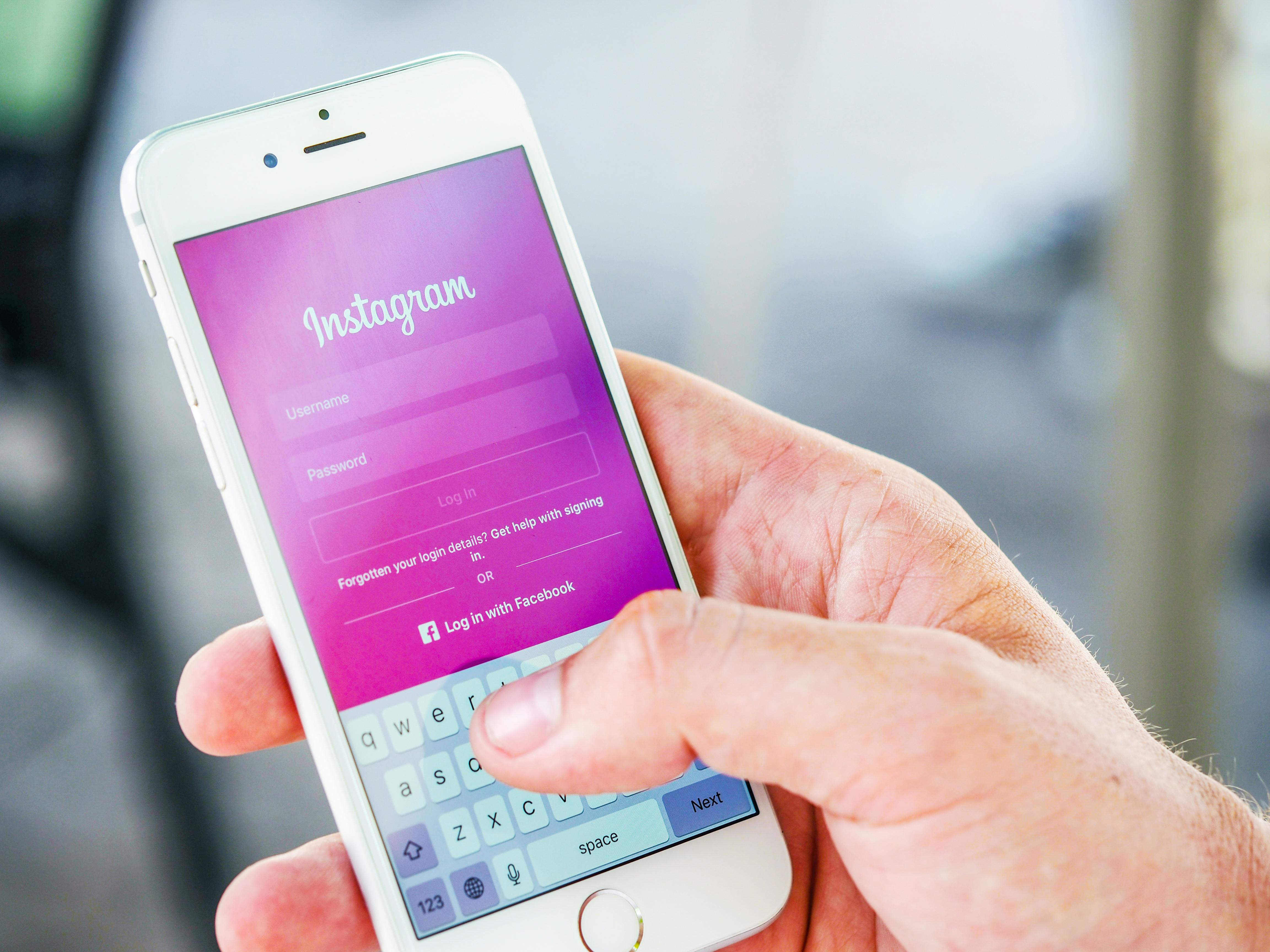 インスタフォロワー購入日本人でフォロワーを効率的に増やす